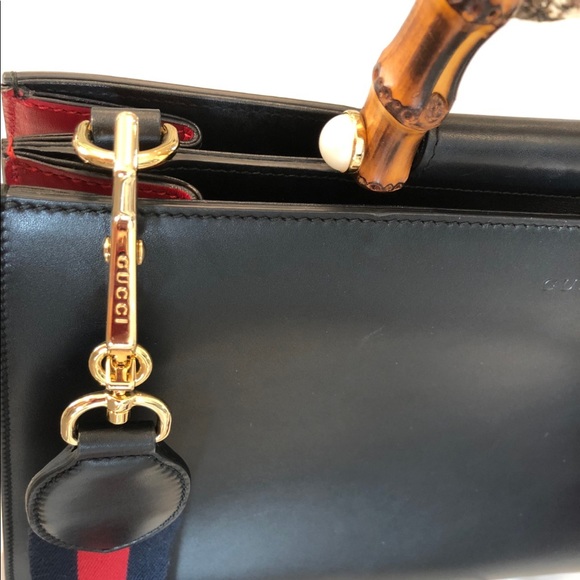 The Nymphaea Top Handle Bag - Picture 3 of 5